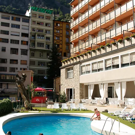 Otel Artic 3*